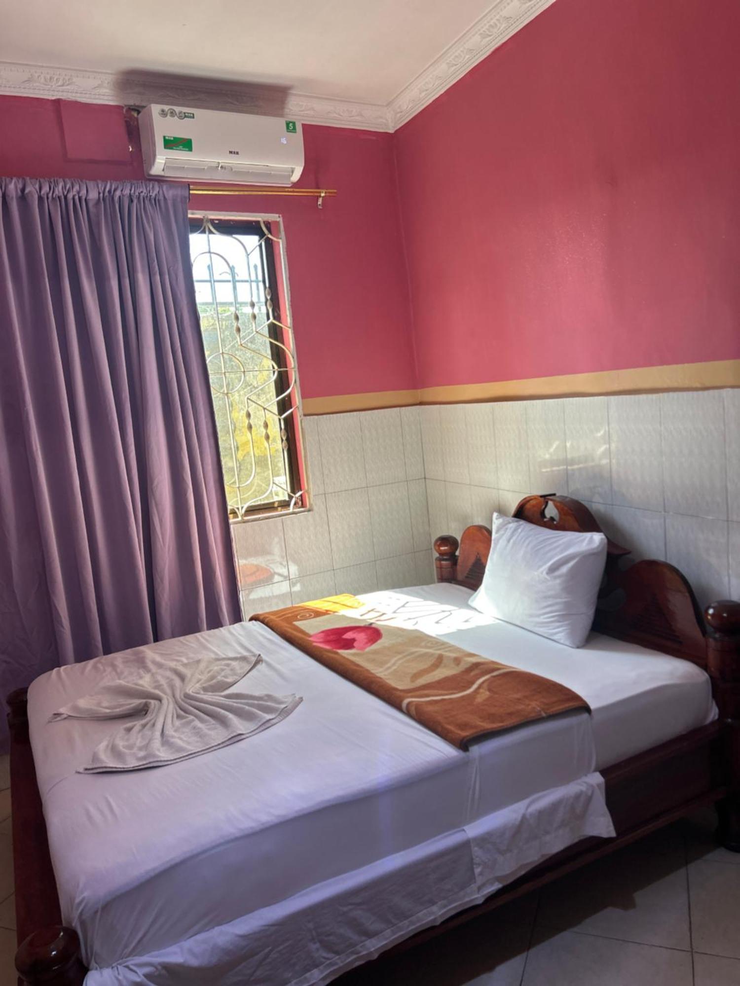 Tanpak Gardens Bnb Bed and Breakfast Dar es Salaam Exterior foto